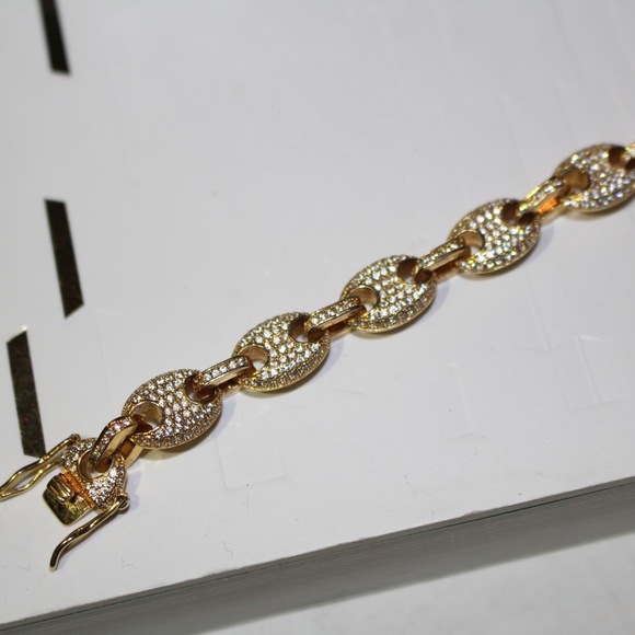 ICED OUT Mariner Gucci Bracelet w/ Lab SIm. Diam. - Picture 2 of 6